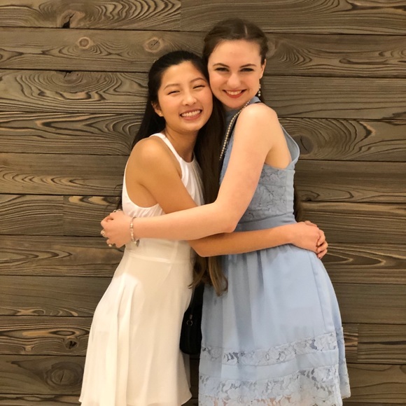 Meet your Posher, Laura - Picture 5 of 8